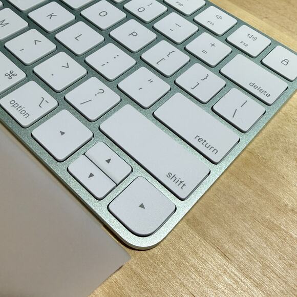 Apple Other - Brand New, Green Apple Wireless Magic Keyboard Model A3203, English, Lock Button